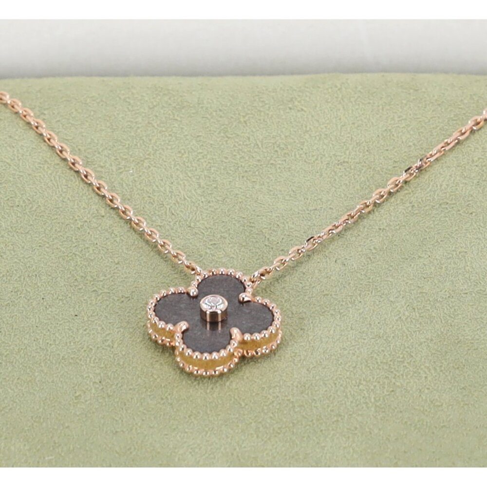 Van Cleef & Arpels Vintage Alhambra Necklace 2023 Holiday Pendant Grey 18K - Picture 4 of 8